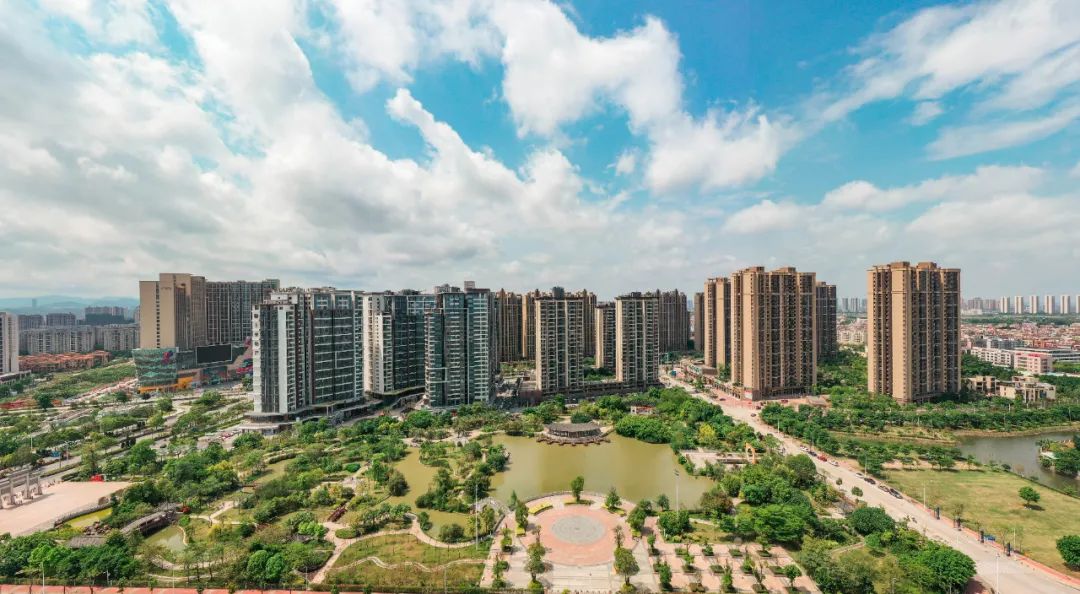 港口快评 | 让创文更加自知、自觉、自尊、自然.jpeg