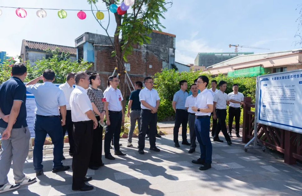 20231013中山市人大组织代表到大涌调研河涌整治情况-3.jpg 图片
