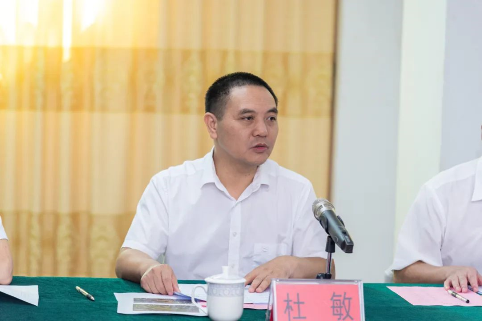 20231013中山市人大组织代表到大涌调研河涌整治情况-26.jpg 图片
