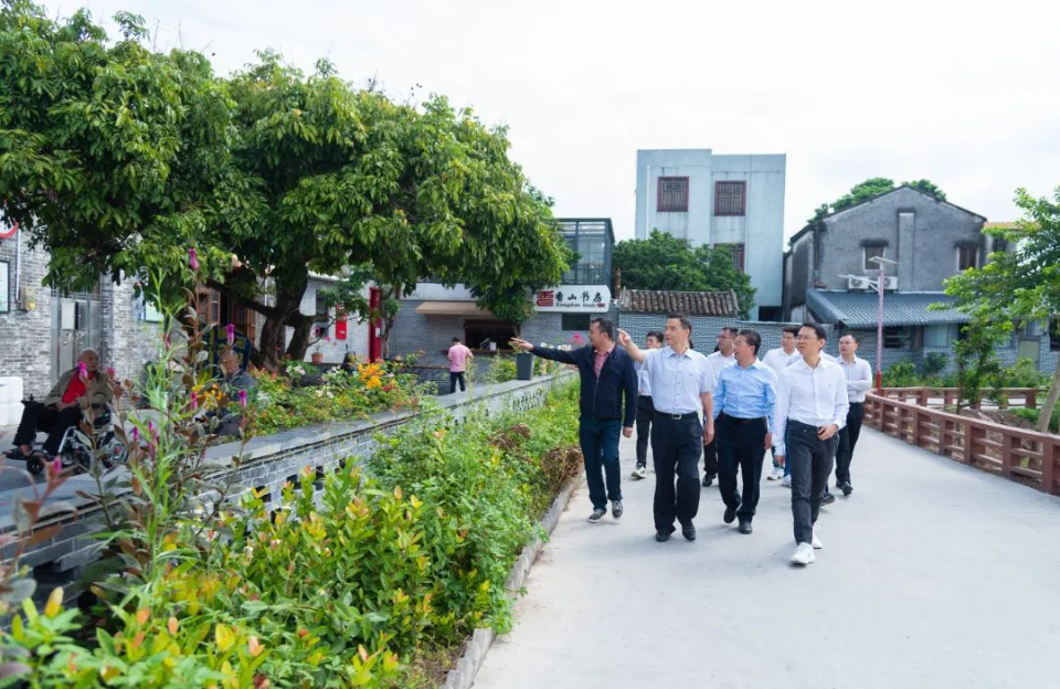 20231022市委常委李长春到大涌调研百千万工程建设-25.jpg 图片