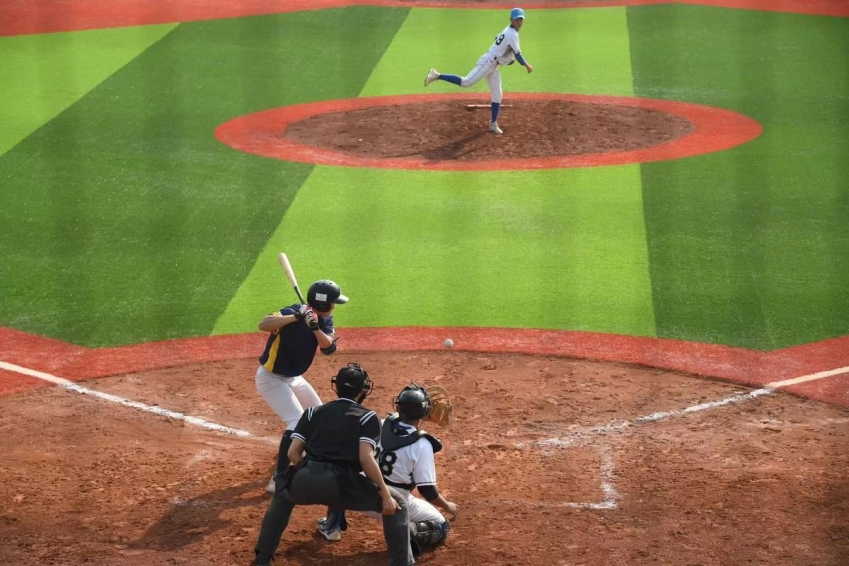 Sixteen teams compete in the Youth Public Welfare Annual Cup Greater Bay Area Baseball and Softball Invitational Tournament this year.