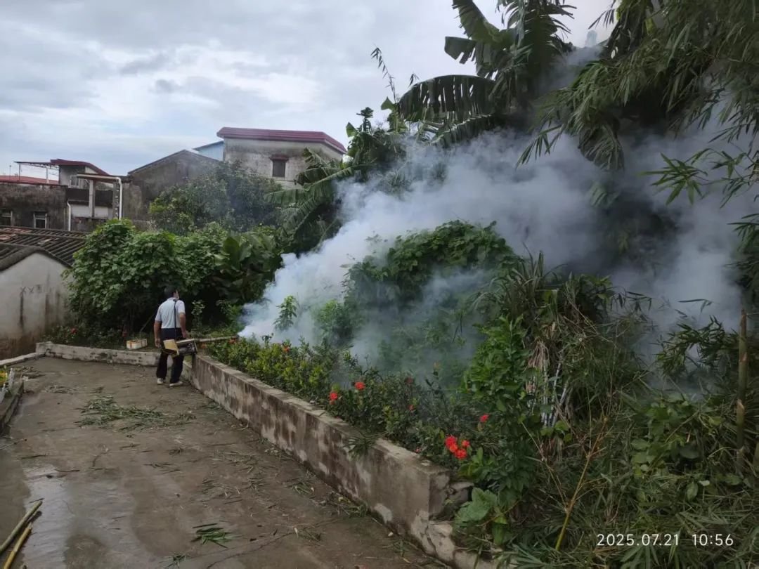 镇消杀队人员图 (2).jpg