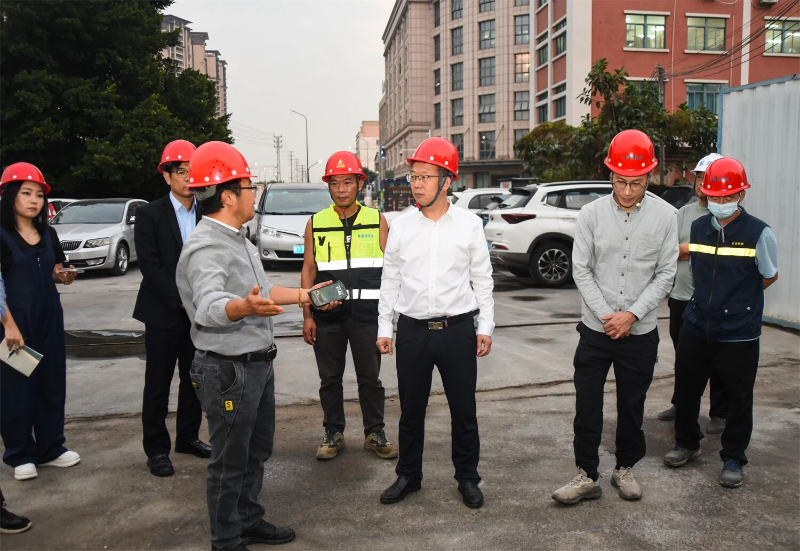 镇领导带队开展消防安全突击检查，全力筑牢岁末年初安全防线！